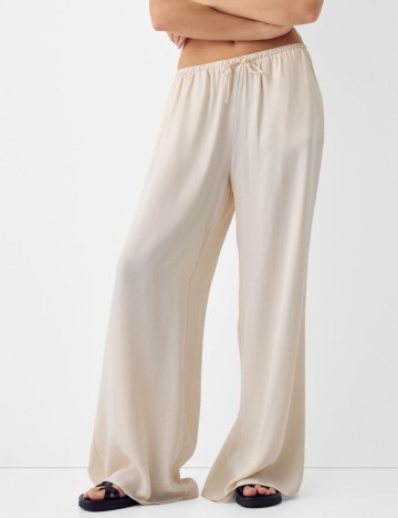 Pantaloni Bershka, bej
