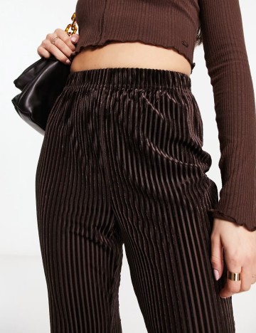 Pantaloni Urban Threads, maro