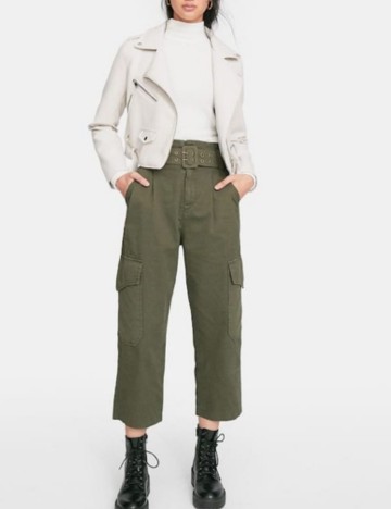 Pantaloni Stradivarius, verde