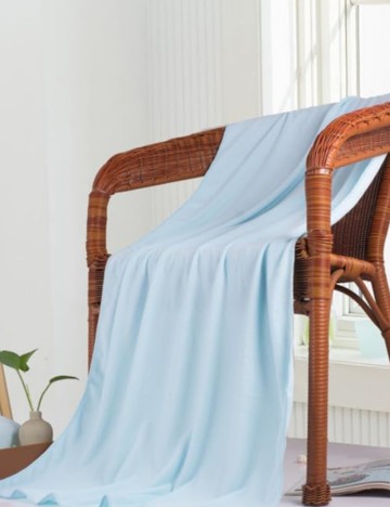 Prosop Shein, albastru