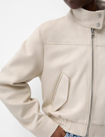 Jachetă Bershka, crem
