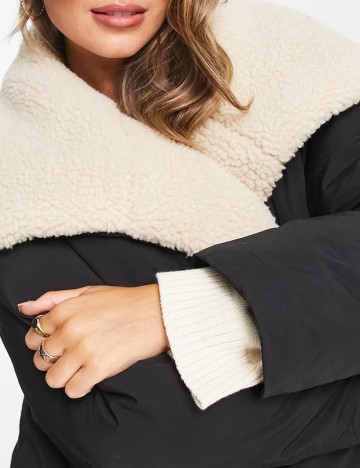 Geacă lungă ASOS, negru