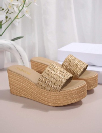 Saboți cu platformă Shein, bej