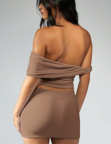 Compleu Shein Missguided, maro